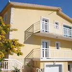 Apartment Kapetan *