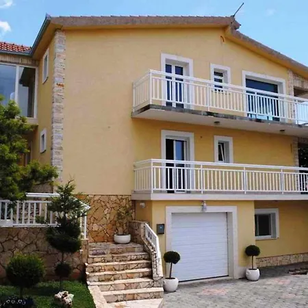 Appartement Kapetan